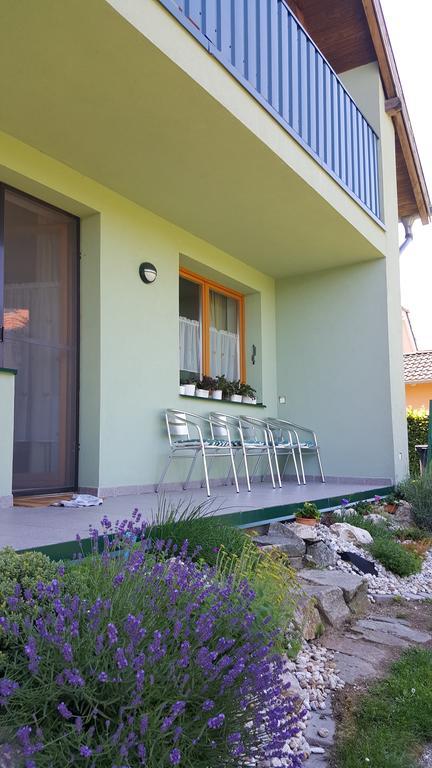 Apartman Nóra II. Buk Bagian luar foto